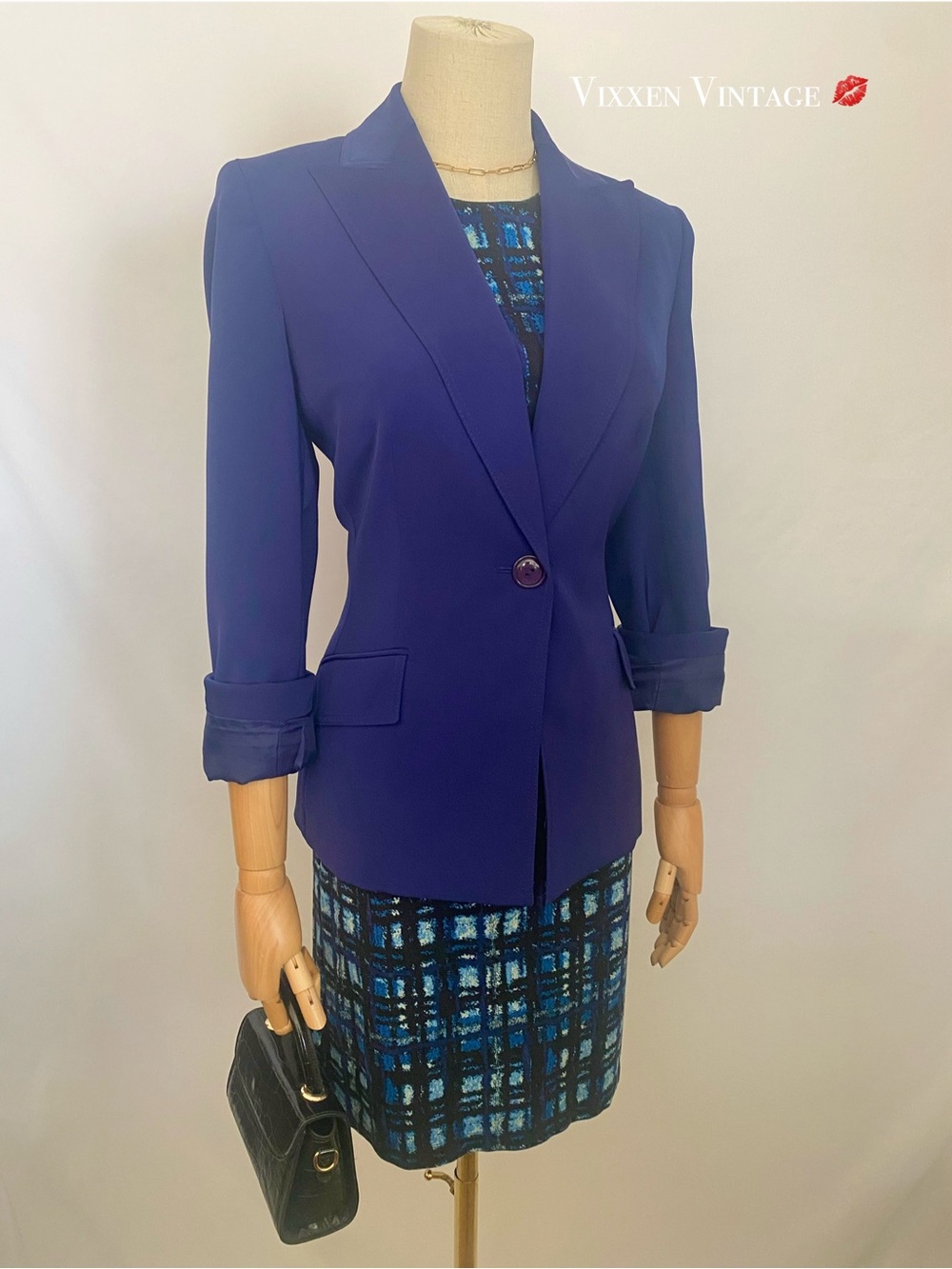 KASPER SINGLE-BREASTED BLAZER IN ROYAL BLUE